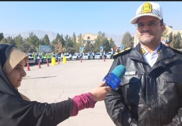 قرار دادن سبزه در روز طبیعت بر روی سقف یا صندوق عقب یا درب موتور خودروها ممنوع