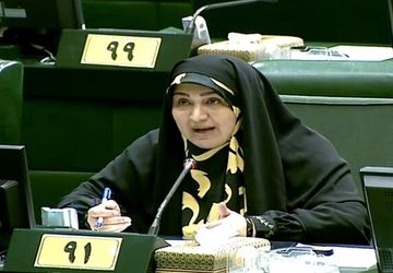  از سال ۹۲ تا سال ۹۵ بیش از ۱۱۱۶ تن خاک سرخ از جزیره هرمز برداشت شده است