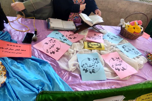 جشن و مولودی خوانی برای میلاد عدل گستر در آموزشگاه صنف پوشاک دو
