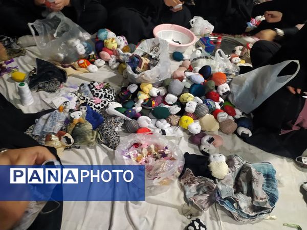 ساخت بیش از ۴۰۰ عروسک در آستانه شهادت حضرت رقیه سلام الله علیها 