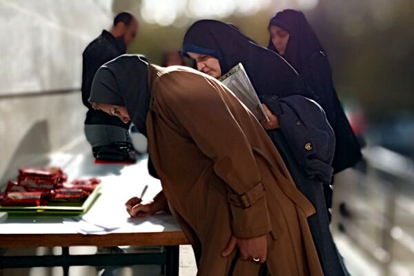  اولین نشست حضوری رابطین پژوهش و پژوهش‌سرا ها در اسلامشهر
