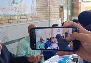 جمعه خدمت؛ میز خدمت در نمازجمعه شهر سفیددشت 