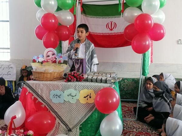 گرامیداشت ۱۳ آبان ماه ویژه دانش آموزان مدرسه تکتم خلیل آباد