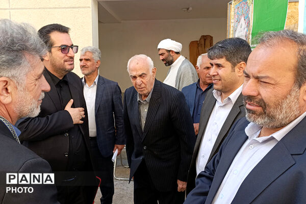 آیین زنگ سپاس معلم در هنرستان نور هل اتی حصار گرمخان