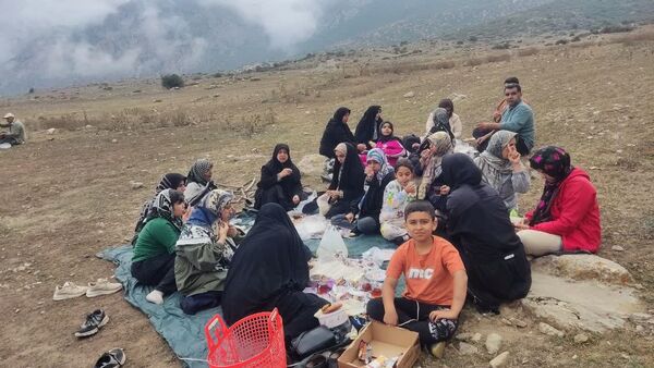 همایش پیاده‌روی خانوادگی در روستای لوط لاریجان 