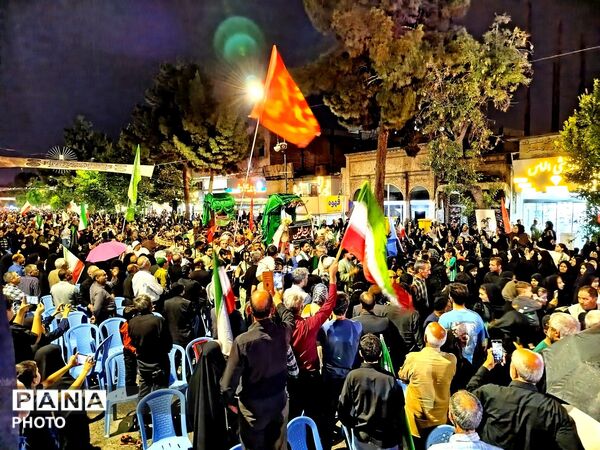 اجتماعات شبانه مردم همزمان با سالروز ورود امام رضا (ع) به نیشابور 