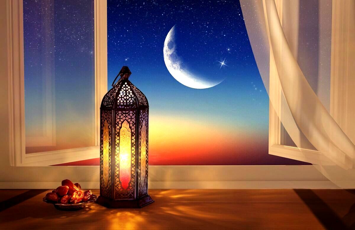 ماه رمضان فرصتی برای بازسازی روح و پالایش درون است