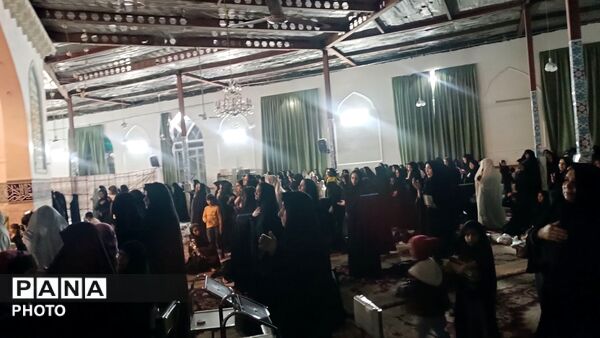 مراسم شب قدر در امامزاده سید محمد (ع) کاشمر 
