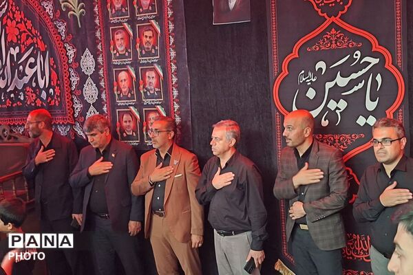 مراسم احلی من العسل در جوار شهدای گمنام پردیس 