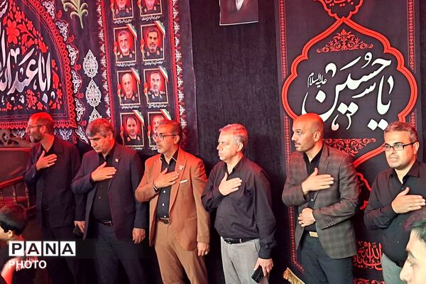 مراسم احلی من العسل در جوار شهدای گمنام پردیس 