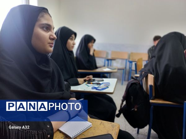 برگزاری اردوی آموزشی خبرنگار دانش‌آموزان منطقه افشار