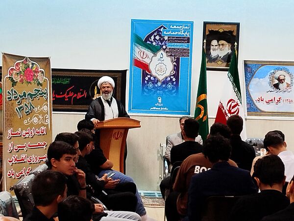 دیدار امام جمعه با روسای اتحادیه انجمن اسلامی مدارس شهرستان کاشمر