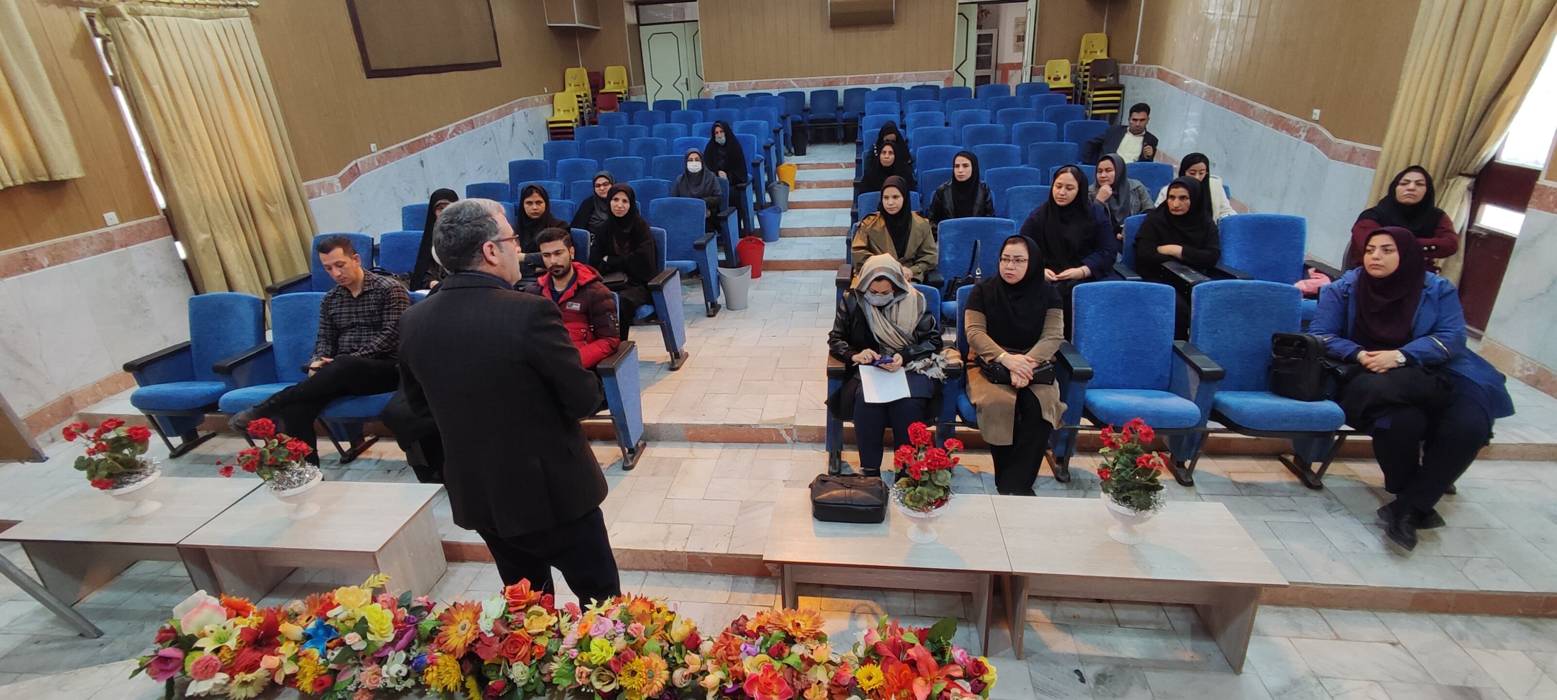 کارگاه آموزشی نماد در شیروان