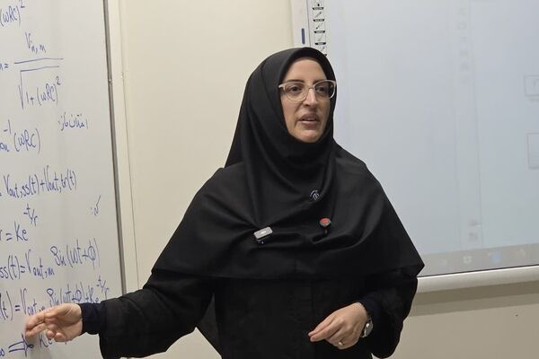  کلاس هوشمند؛ آموزش تئوری و مهارت را در کنار هم قرار می‌دهد