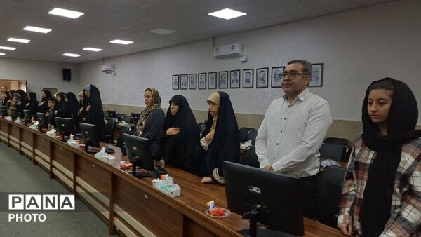 تجلیل از دانش‌آموزان برتر جشنواره نوجوان سالم
