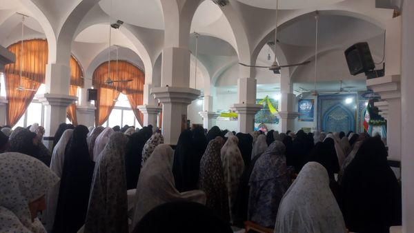 نماز جمعه  در خلیل آباد