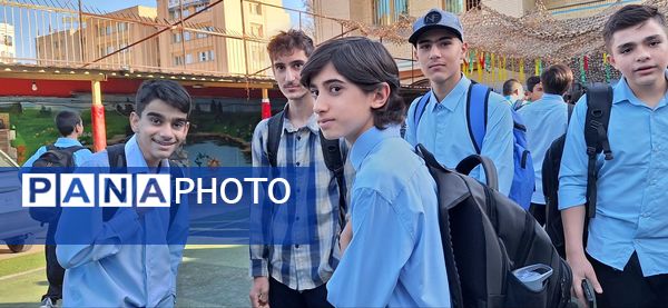 بازگشایی مدرسه شهید مطهری با لبخند مهر 