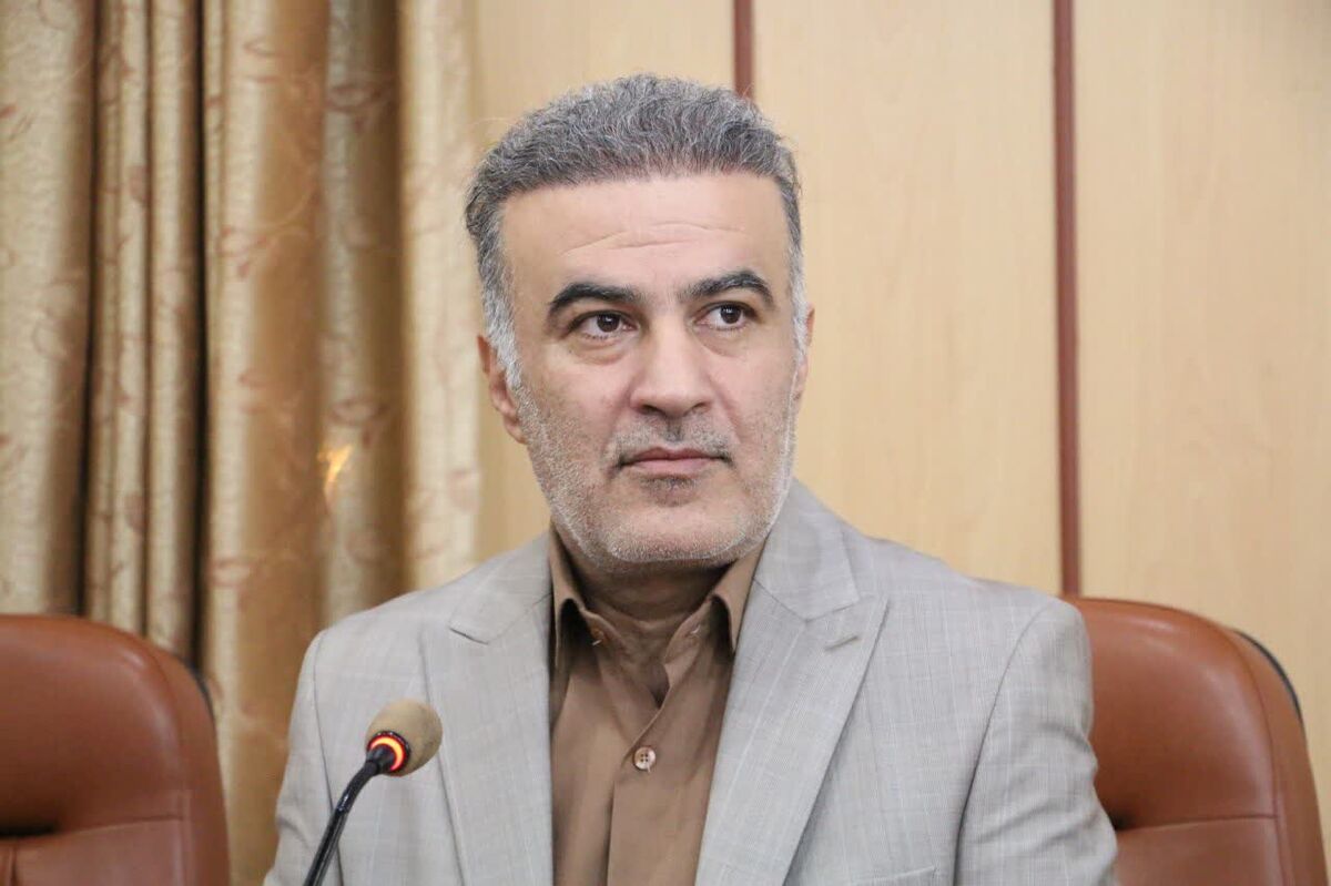 مدارس دولتی و غیردولتی استان سمنان در تصحیح اوراق امتحانات بیشتر مشارکت کنند