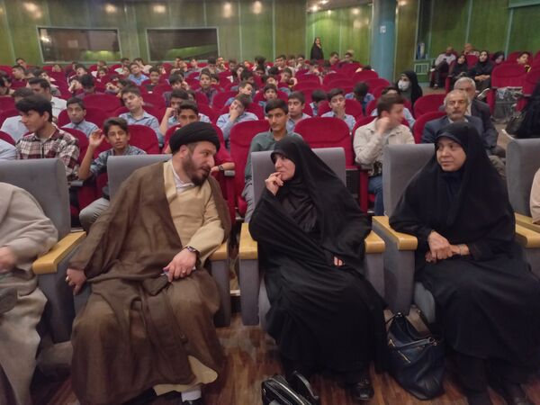 اختتامیه چهل و سومین دوره مسابقات قرآن، عترت و نماز آموزش و پرورش منطقه ۱۳ تهران