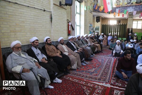 آغاز سال تحصیلی حوزه علمیه همدان با حضور نماینده ولی‌فقیه