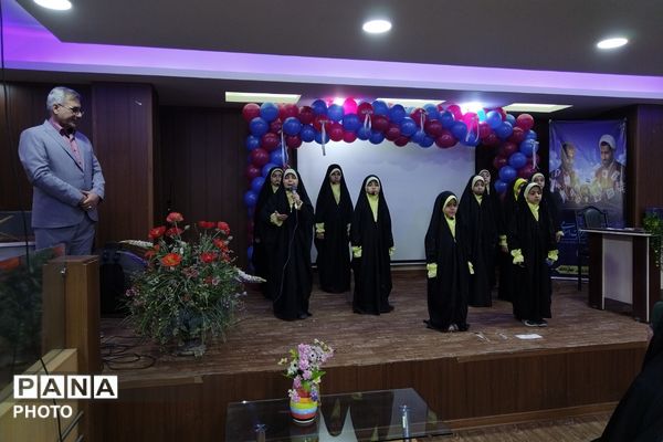 تقدیر از معاونین و مربیان امور تربیتی و مشاوره های مدارس چهاردانگه