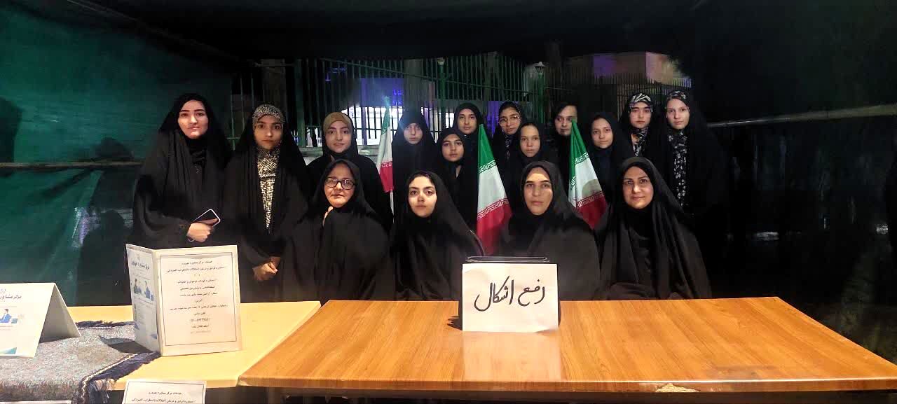 از تریبونِ شب تا کلاسِ درس: معلمانِ دغدغه‌مند، آینده را می‌سازند