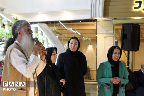 تجلیل از فرهنگیان بازنشسته ناحیه شش مشهد