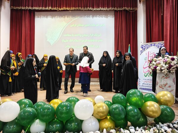 همایش «الگوسازی از زنان موفق»؛ ترسیم نقشه راه «الگوی سوم» در مسیر تعالی