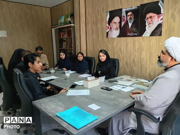 نشست شورای دانش‌آموزی  استان البرز