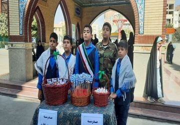 نماز جمعه با شمیم حضور ویژه دانش‌آموزان پاکدشتی