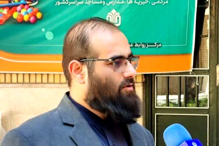 اجرای پویش «مهر علوی» با توزیع 1500 بسته لوازم‌التحریر در مدارس قم