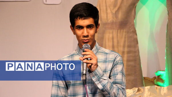 اختتامیه مسابقه کتابخوانی انجمن عقاب‌ها در یزد