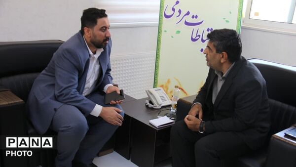 سنتِ خدمت در ایستگاهِ ارتباطات