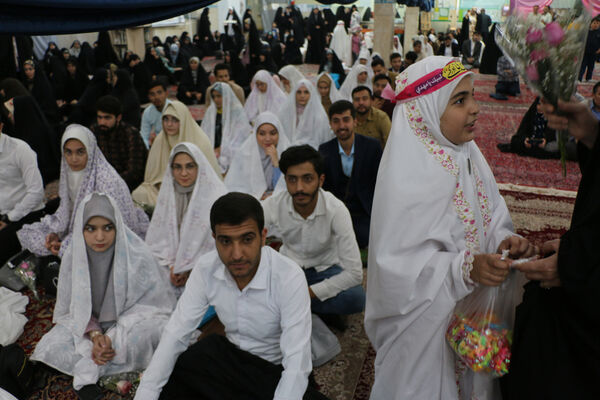 جشن ازدواج مسجدی 132 زوج جوان در قم - 2