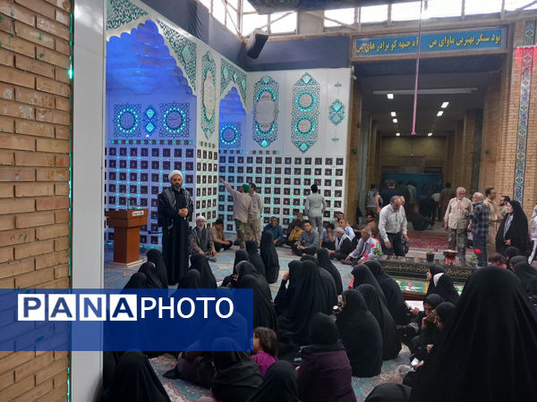 اعزام دانش‌آموزان بسیجی قم به اردوی راهیان نور غرب کشور