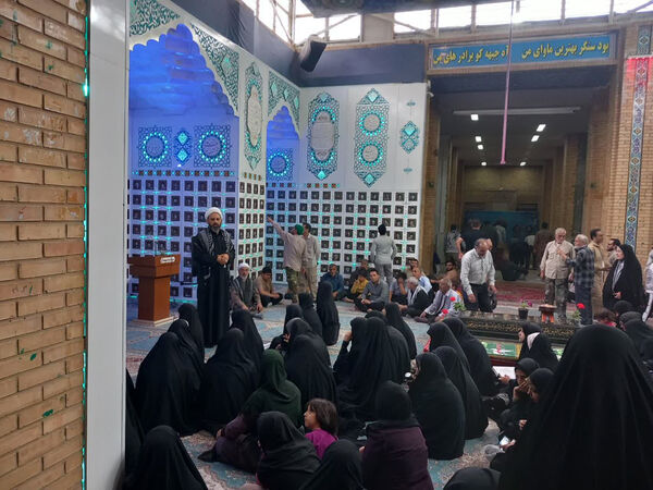 اعزام دانش‌آموزان بسیجی قم به اردوی راهیان نور غرب کشور