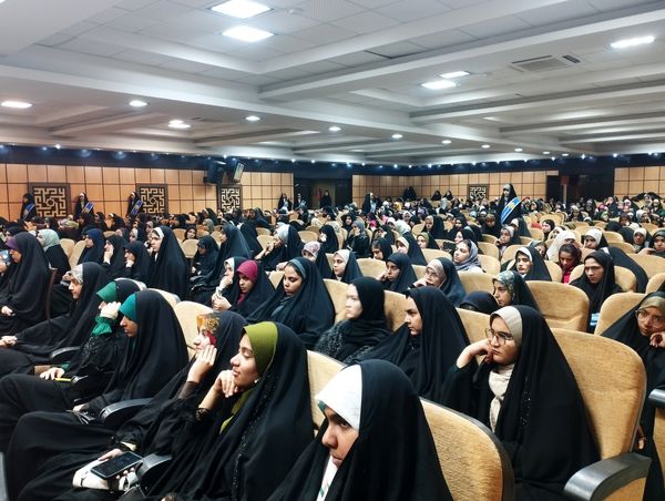 اختتامیه مدرسه انقلاب در بیرجند