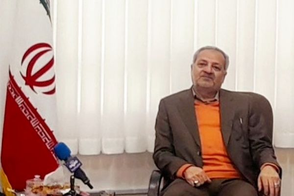 نماز و تلاوت قرآن، کلیدهای موفقیت در زندگی دانش‌آموزان هستند