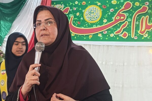 جشن ستارگان در دبیرستان مهر نیشابور