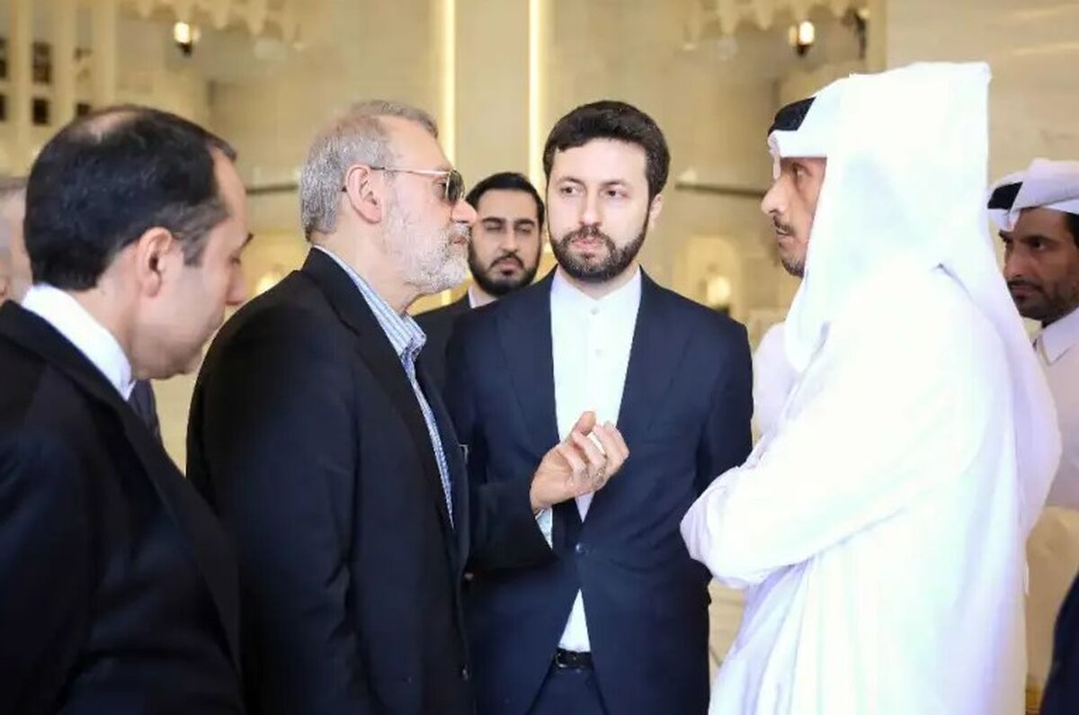 دیدار و گفت‌وگوی علی لاریجانی با وزیر خارجه‌ قطر