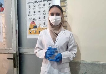 هفته آزمایشگاه در مدرسه حضرت خدیجه با انبوهی از فعالیت‌های عملی