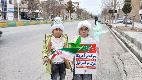 خروش مردم و فرهنگیان در صحنه وحدت انقلابی