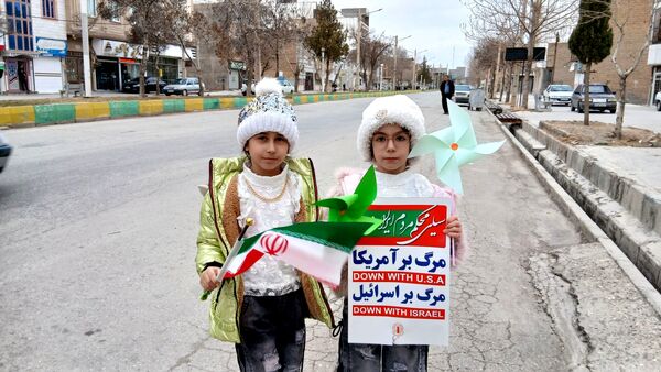 خروش مردم و فرهنگیان در صحنه وحدت انقلابی