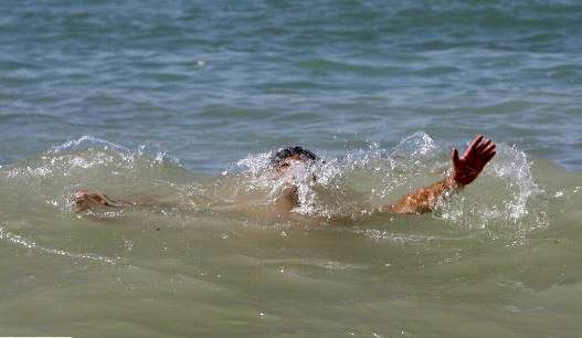 نجات جان ​۴۳۷ ایرانی و ۳۱ خارجی از غرق شدن در بهار ۱۴۰۳