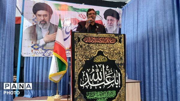 حماسه حضور نماز جمعه این هفته بن