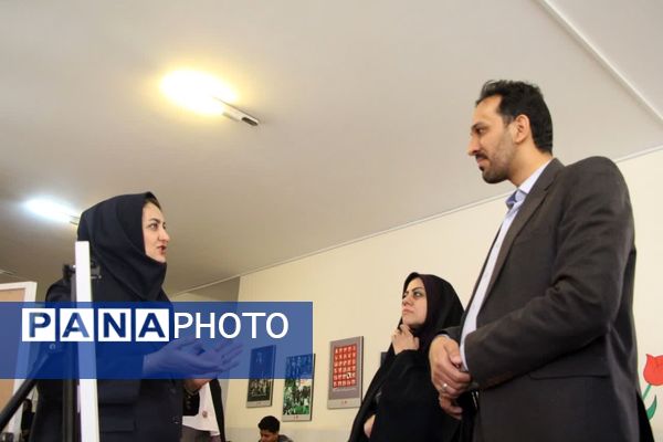 نمایشگاه دستاوردهای دانش‌آموزان استثنایی یزد