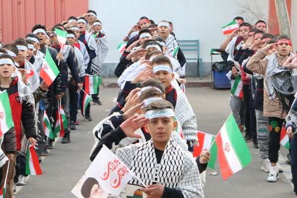 به صدا درآمدن زنگ یاوران انقلاب در فشافویه 