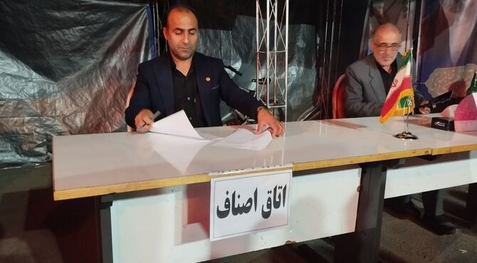 میز خدمت با هدف پاسخگویی به نیازهای مردمی و رفع مشکلات در نظرآباد