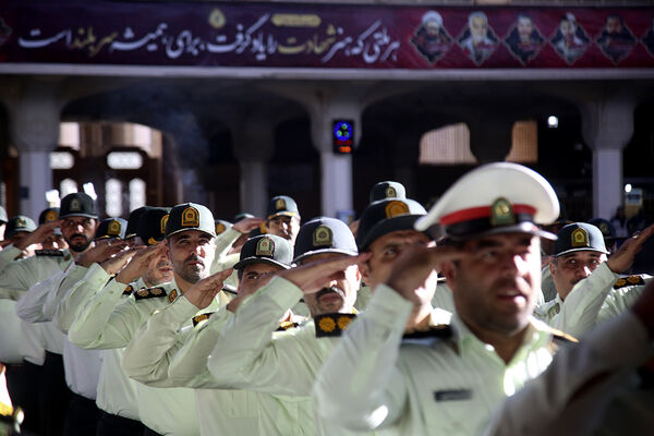 آیین گرامیداشت سالروز طوفان الاقصی با حضور کارکنان پلیس در قم