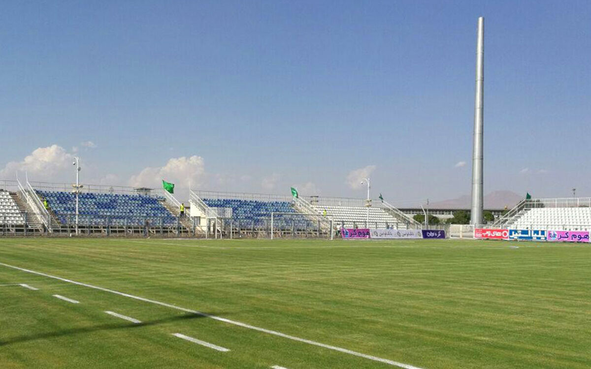 بنیان دیزل؛ میزبان تراکتور - پرسپولیس/ این بازی تماشاگر ندارد